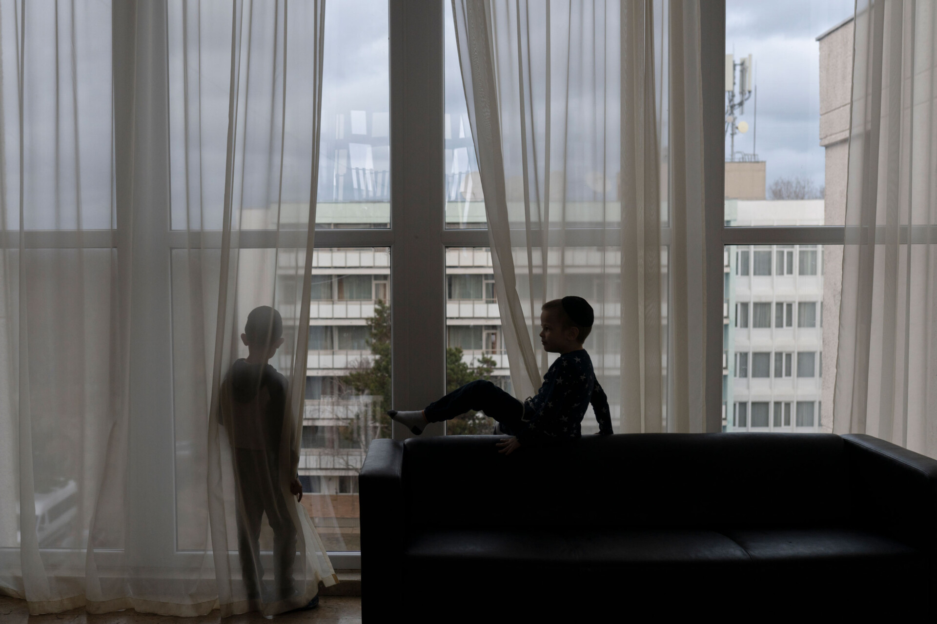 As Refugees in Romania, Ukraine’s Jews Re-Create Their World