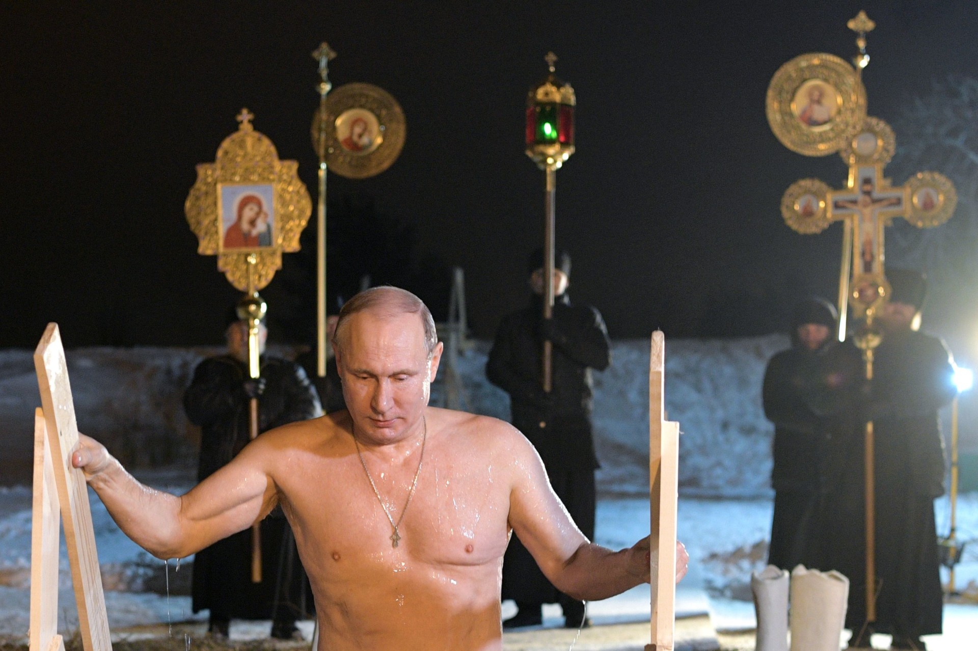 How Strongmen Crush Democracies — with Ruth Ben-Ghiat